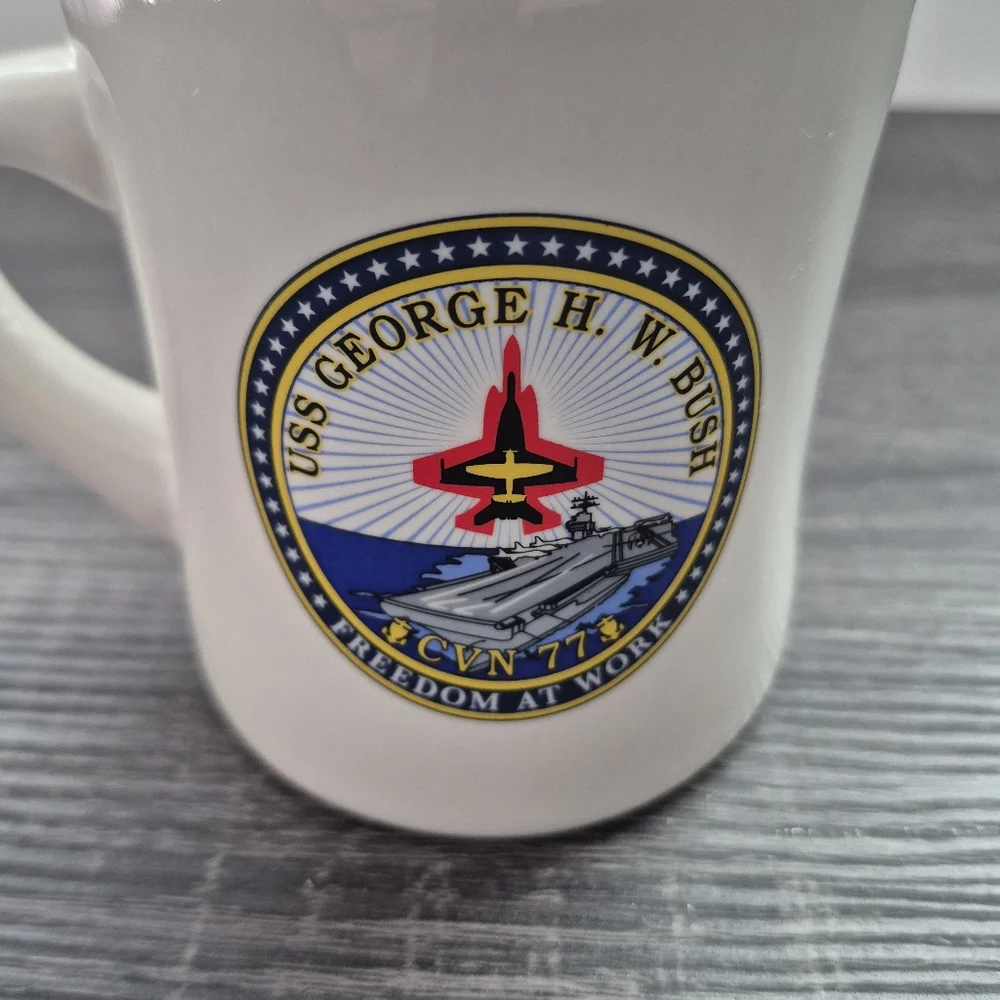 N/A mug uss